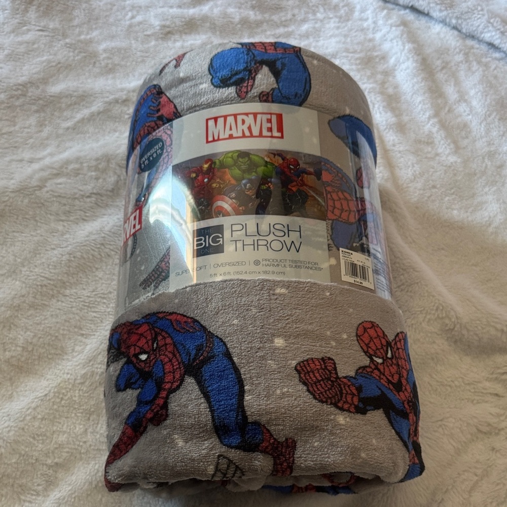 Marvel Spider-Man Gray and Blue Plush Throw